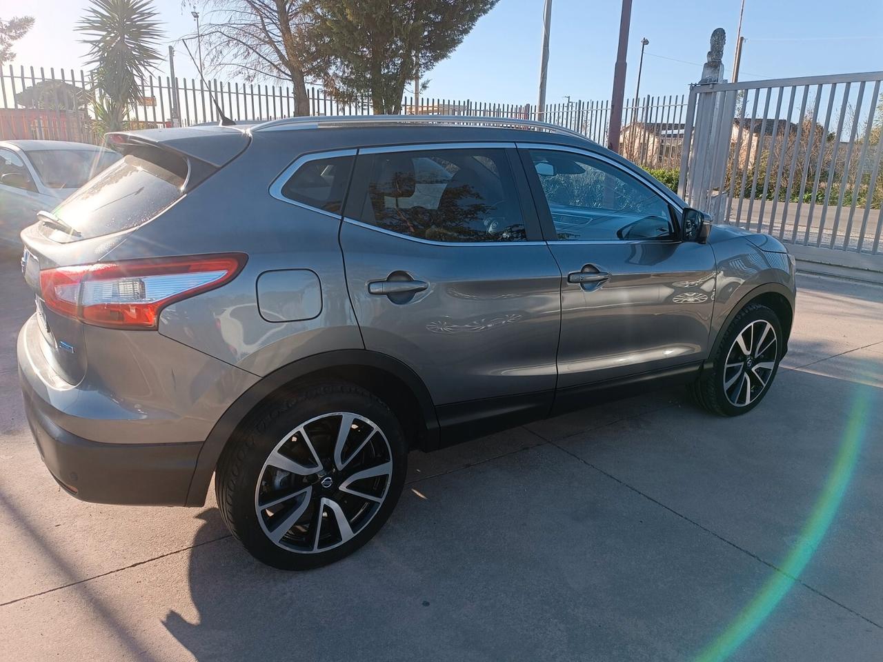 Nissan Qashqai 1.5 dCi Tekna