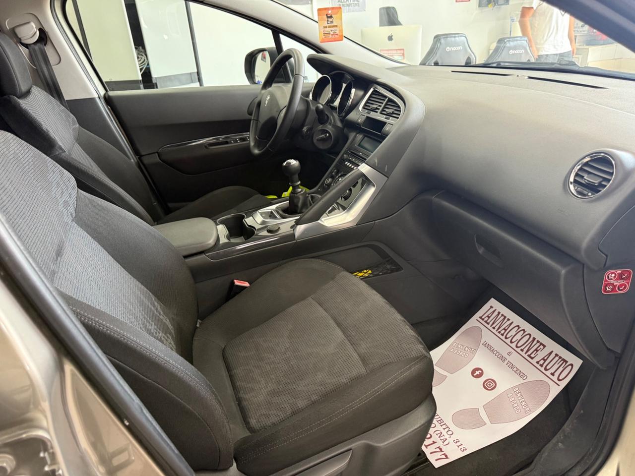 Peugeot 3008 1.6 hdi full optional 160 mila km