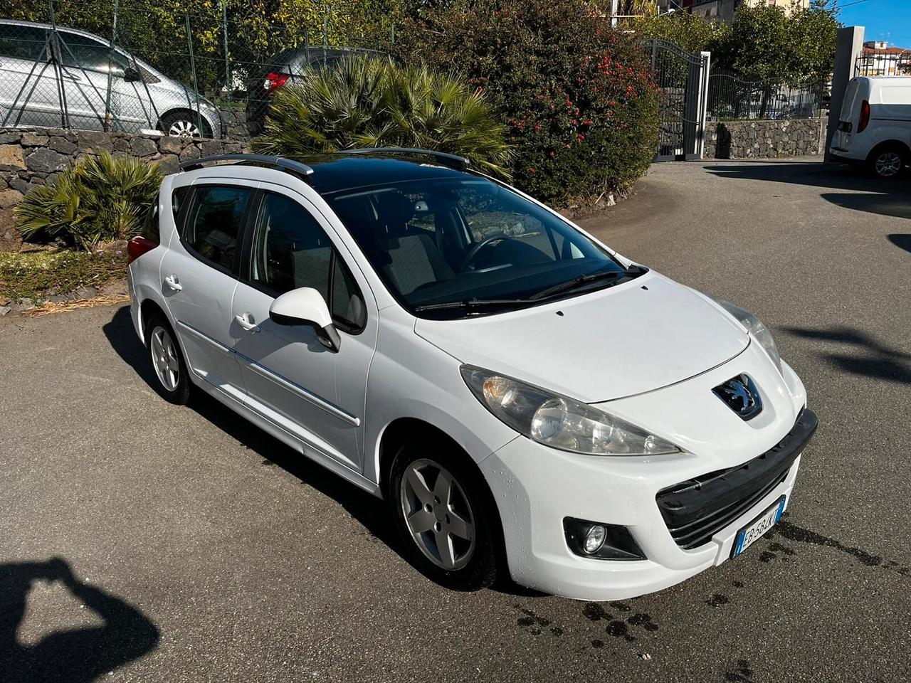 Peugeot 207 1.4 8V 75CV SW Access ECO GPL