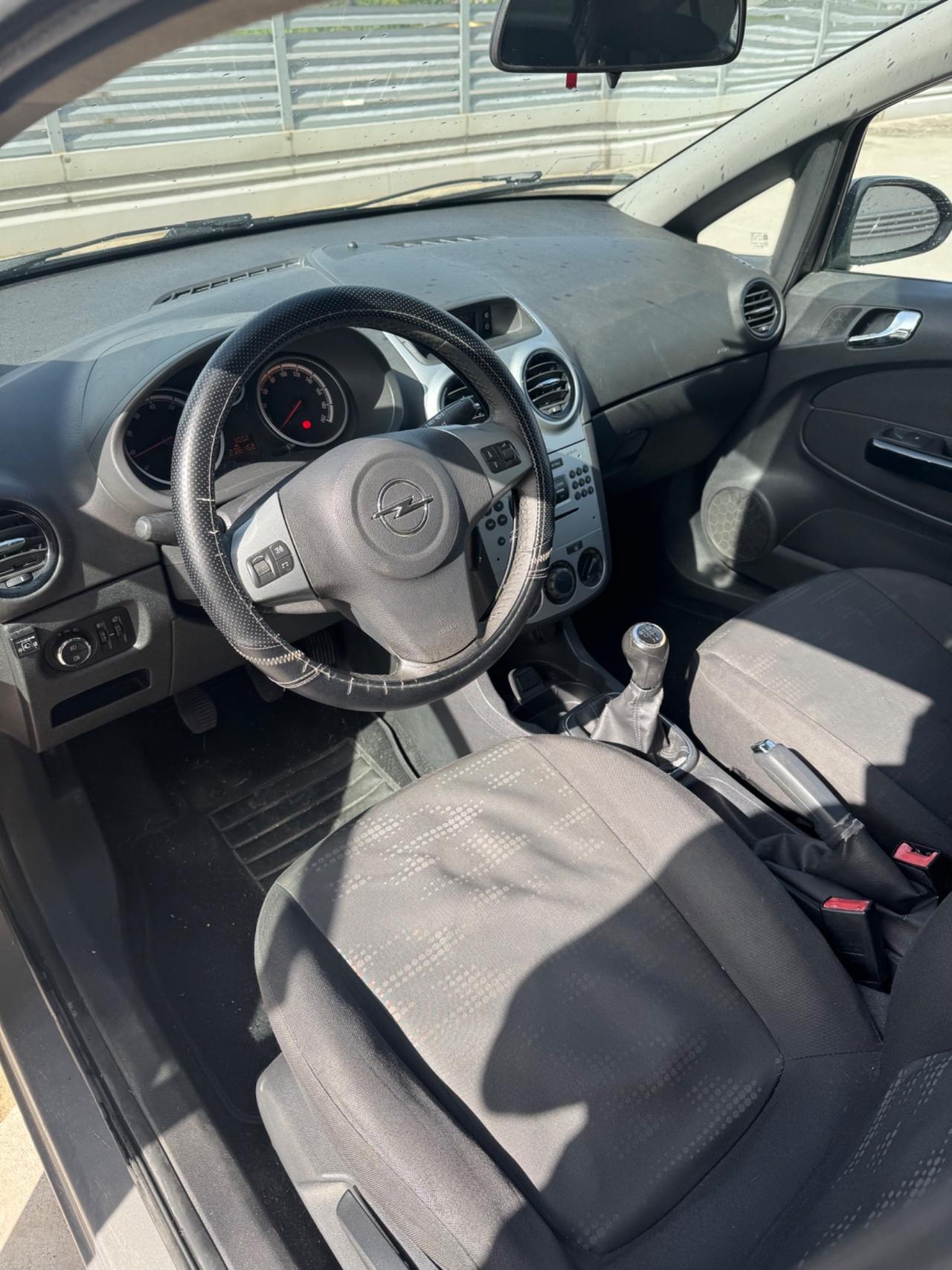 Opel Corsa 1.2 85CV 5 porte GPL-TECH Elective