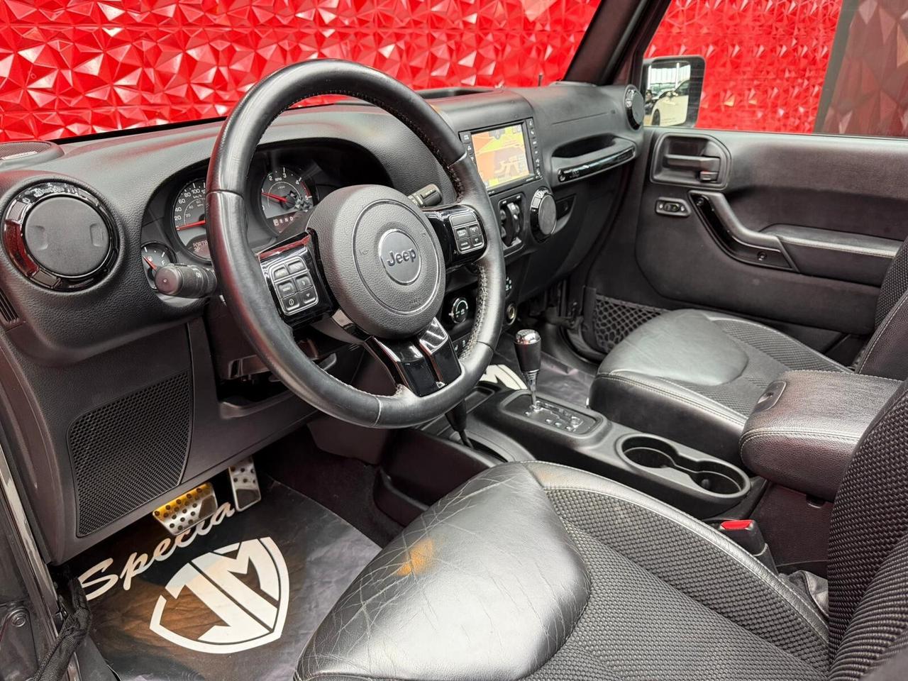 Jeep Wrangler Unlimited 2.8 CRD DPF Sahara Auto Night Eagle