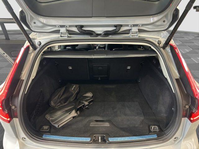 VOLVO V60 V60 B4 (d) automatico Core