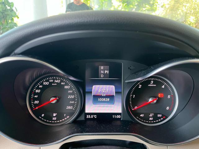 MERCEDES-BENZ C 220 d Premium