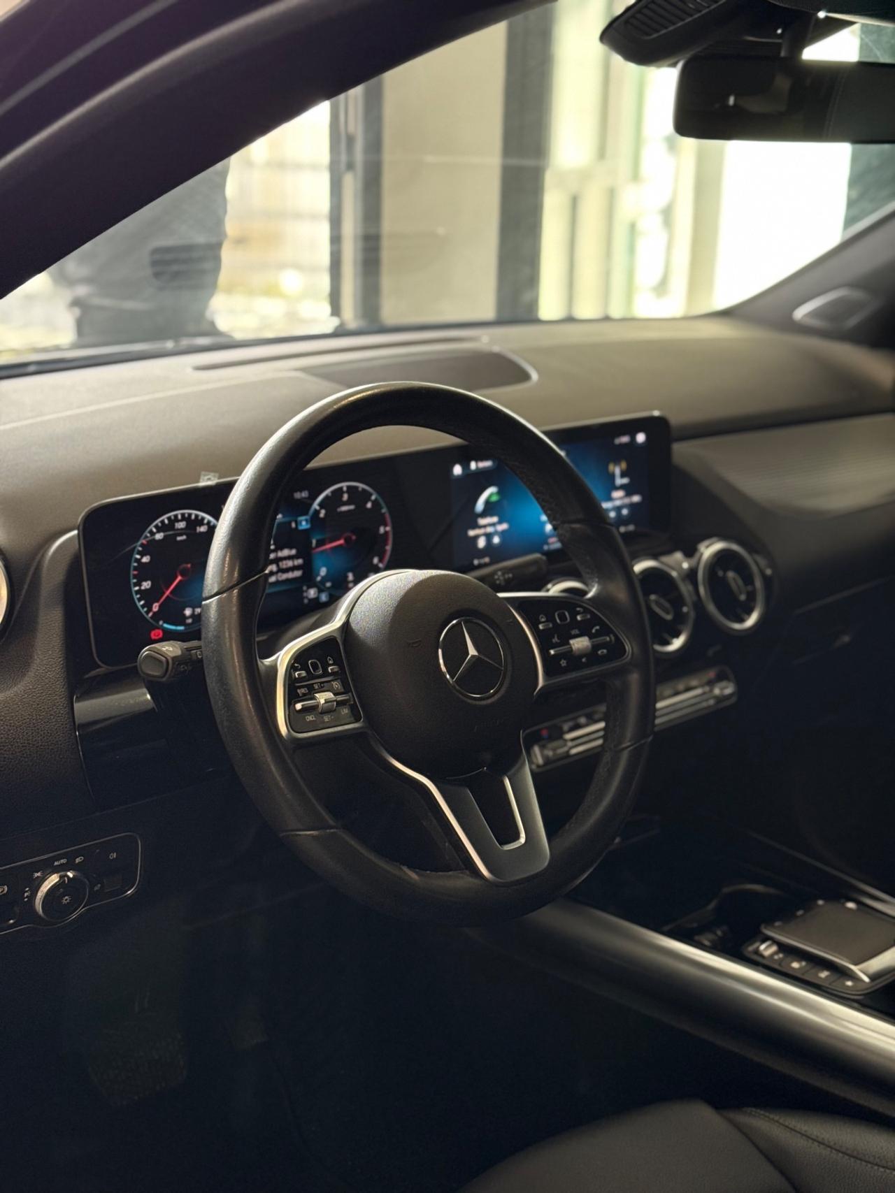 Mercedes-benz GLA 200 d Automatic Sport Plus