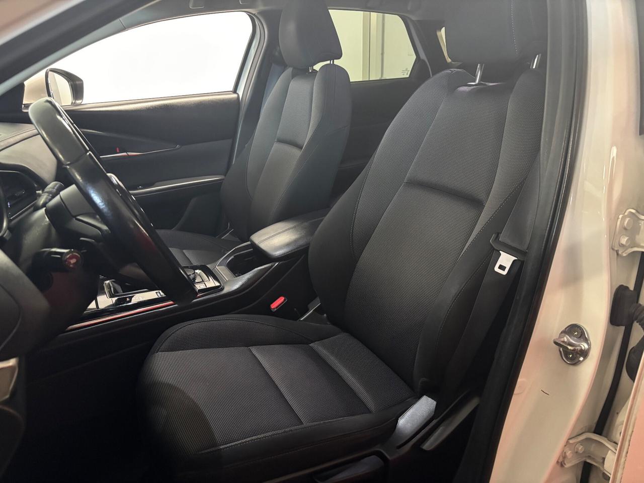 Mazda CX-30 2.0L X Hybrid AUTOMATICA |BIANCO PERLA|