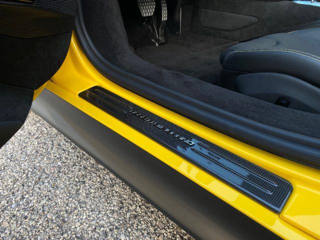 FERRARI SF90 Spider ASSETTO FIORANO