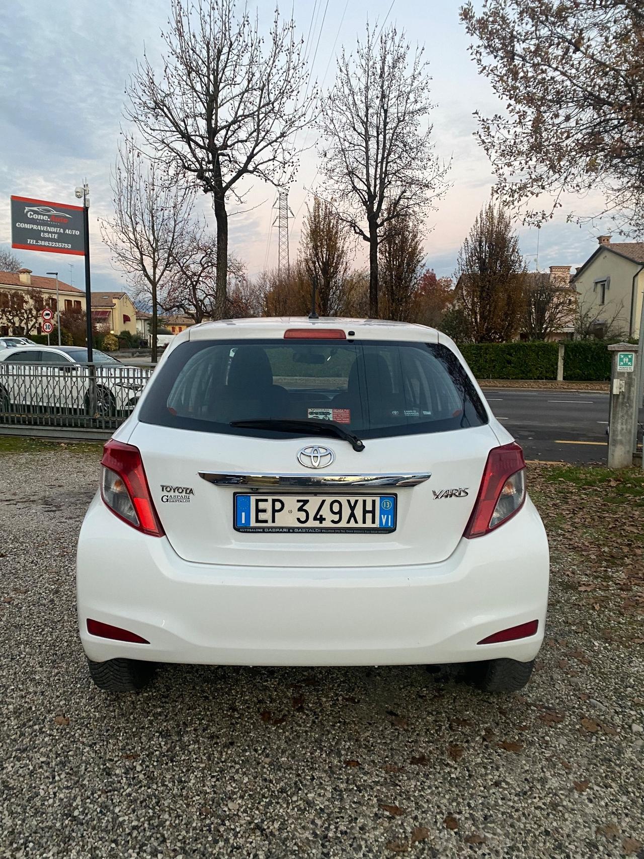 Toyota Yaris 1.4 D-4D 5 porte Lounge