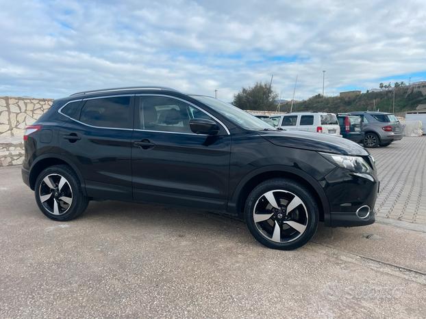 Nissan Qashqai 1.6 dCi 2WD N-Connecta