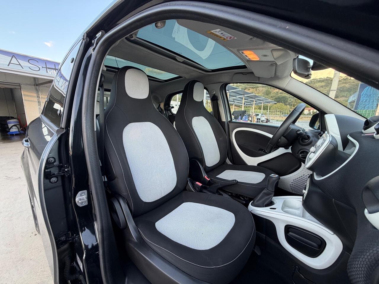 Smart ForFour Passion 1.0 benzina tetto panoramico