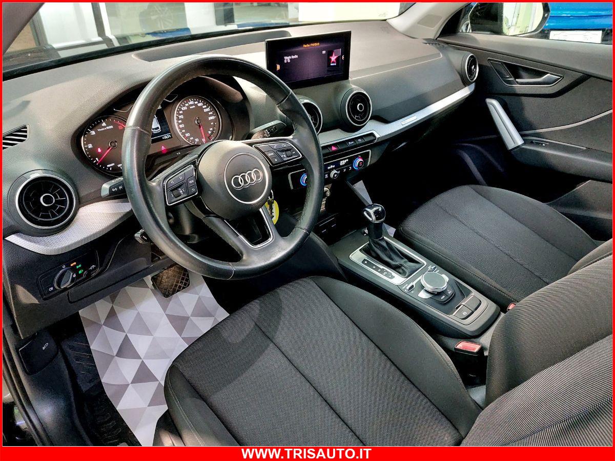 AUDI Q2 30 2.0 TDI Admired S-tronic (FULL LED+NAVI)