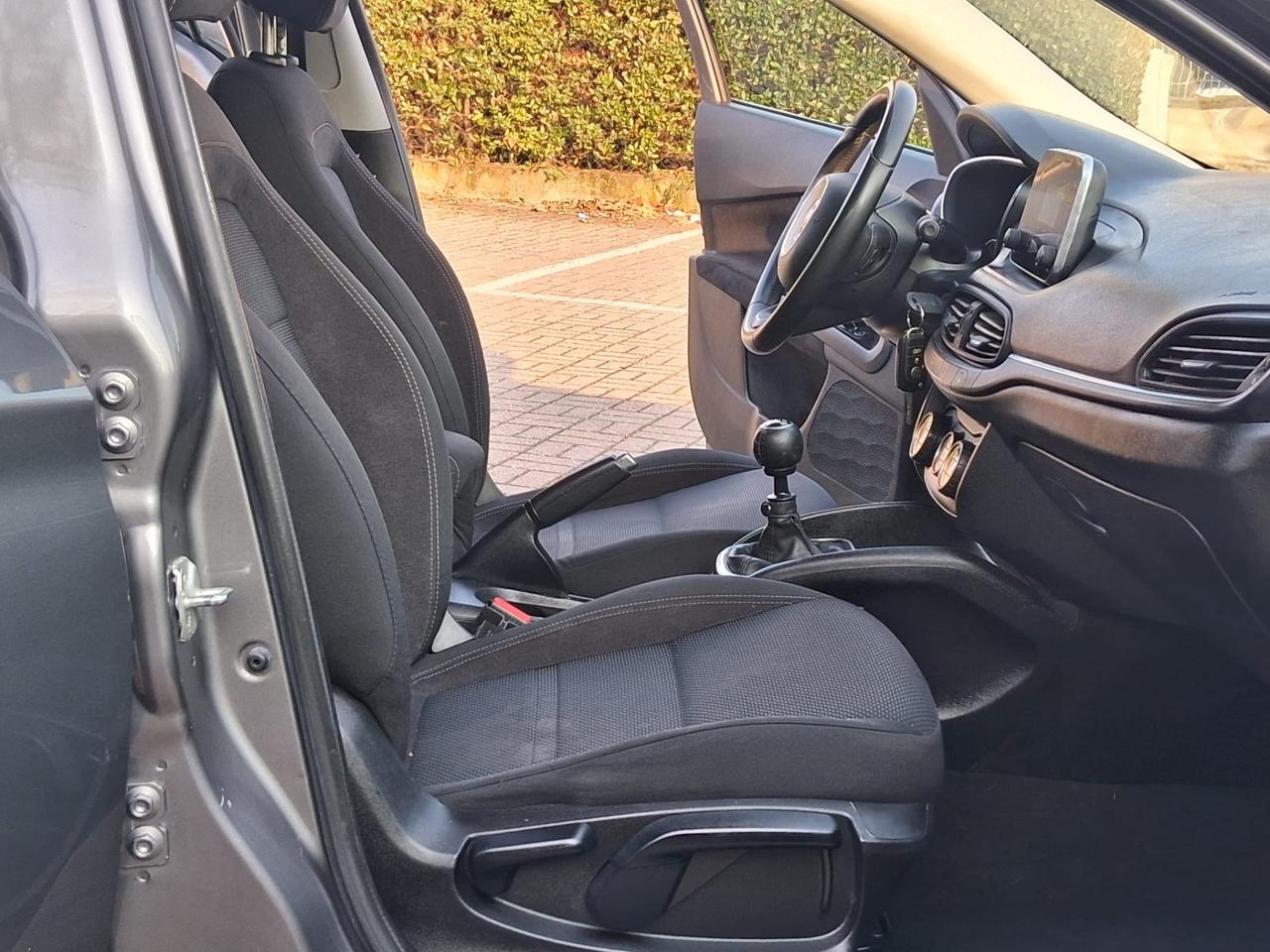 Fiat Tipo 1.4 T-Jet 120CV GPL SW Lounge