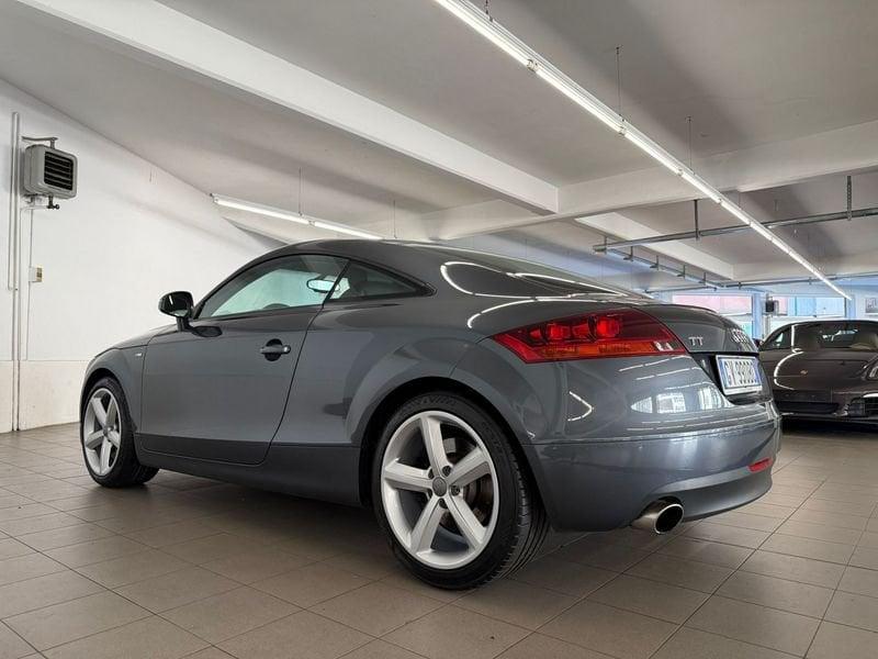Audi TT TT Coupe 3.2 V6 quattro