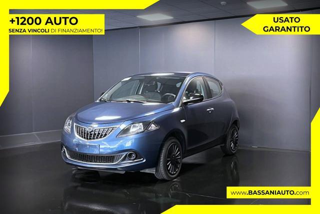 LANCIA Ypsilon 1.0 FireFly 5 porte S&S Hybrid Ecochic Silver