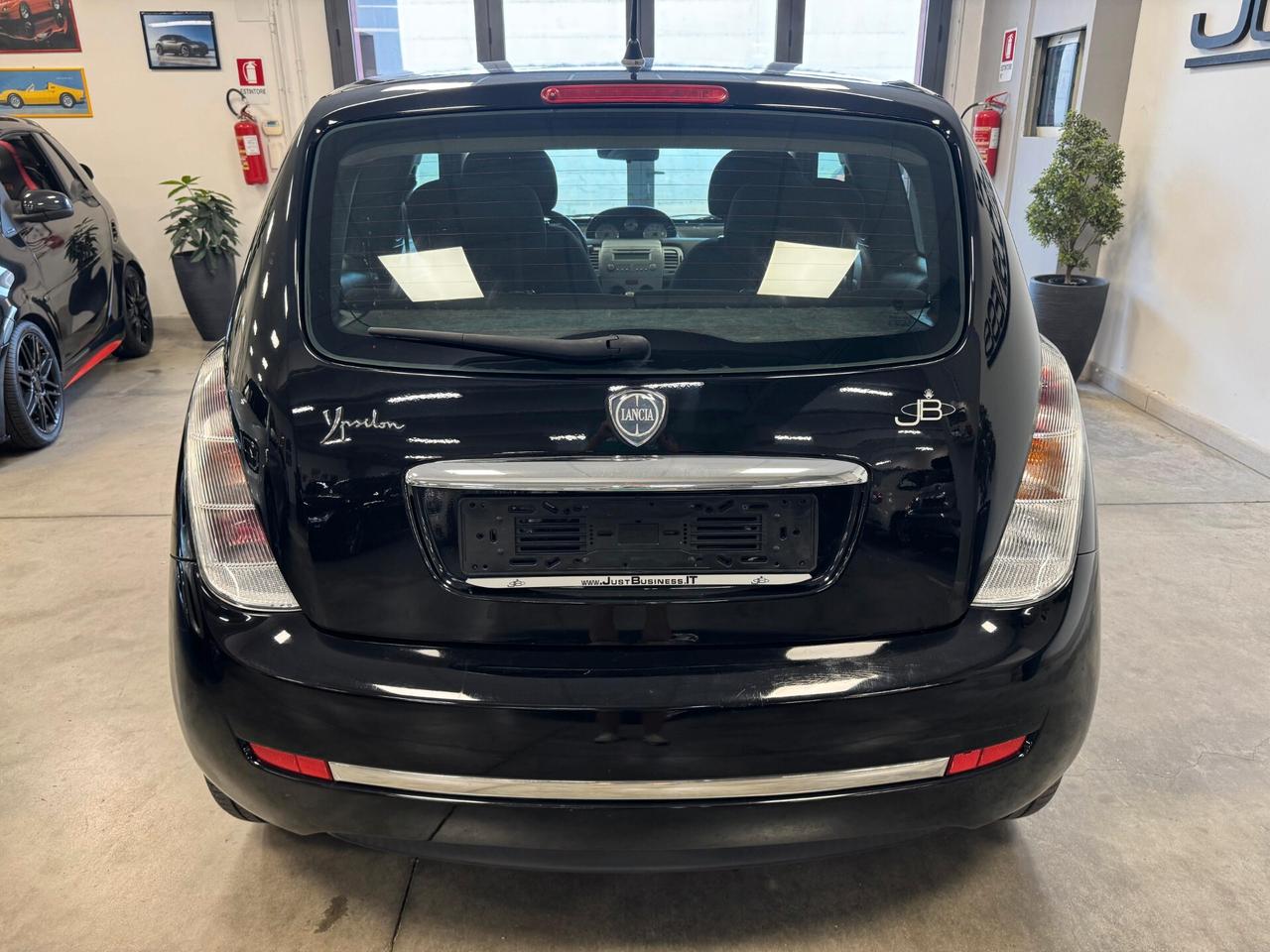 Lancia Ypsilon 1.2 69 CV Platino