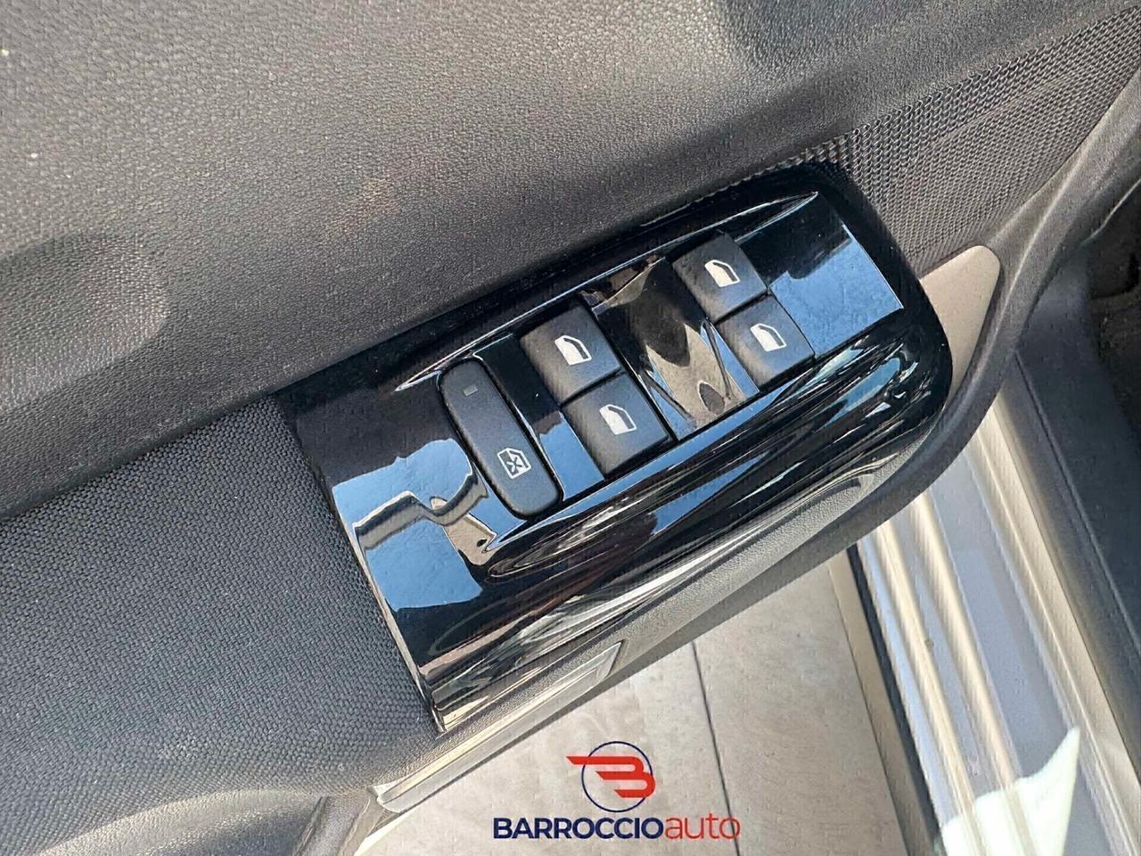 Citroen C3 1.2 PureTech 110 S&S Shine-2017