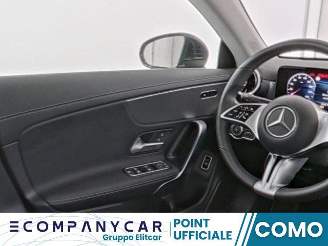 MERCEDES-BENZ CLA 180 Automatic Progressive Advanced