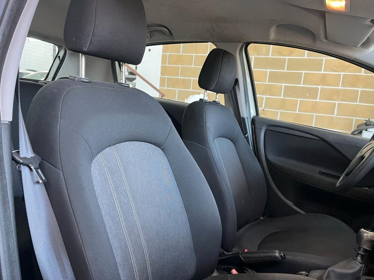 Fiat Punto 1.2 8V 5 porte Street