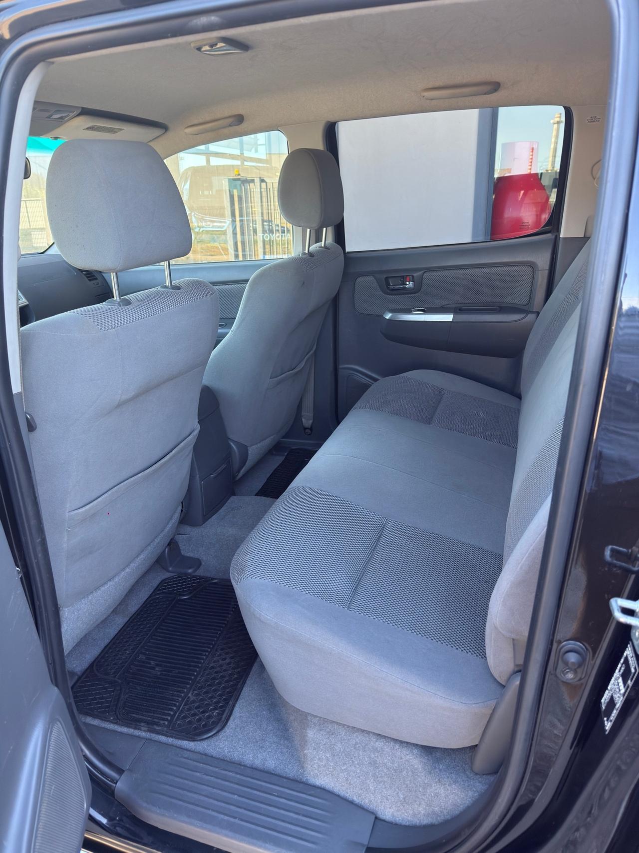 Toyota Hilux 3.0 D-4D 4WD my12"