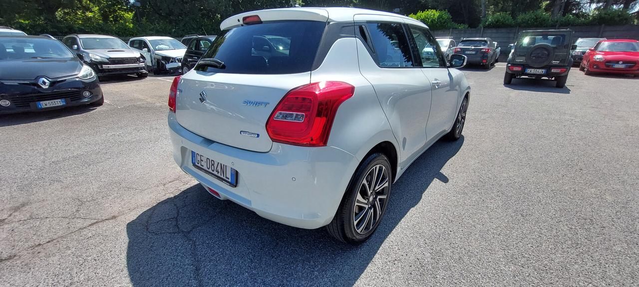 Suzuki Swift 1.2 Hybrid CVT Top cambio automatico
