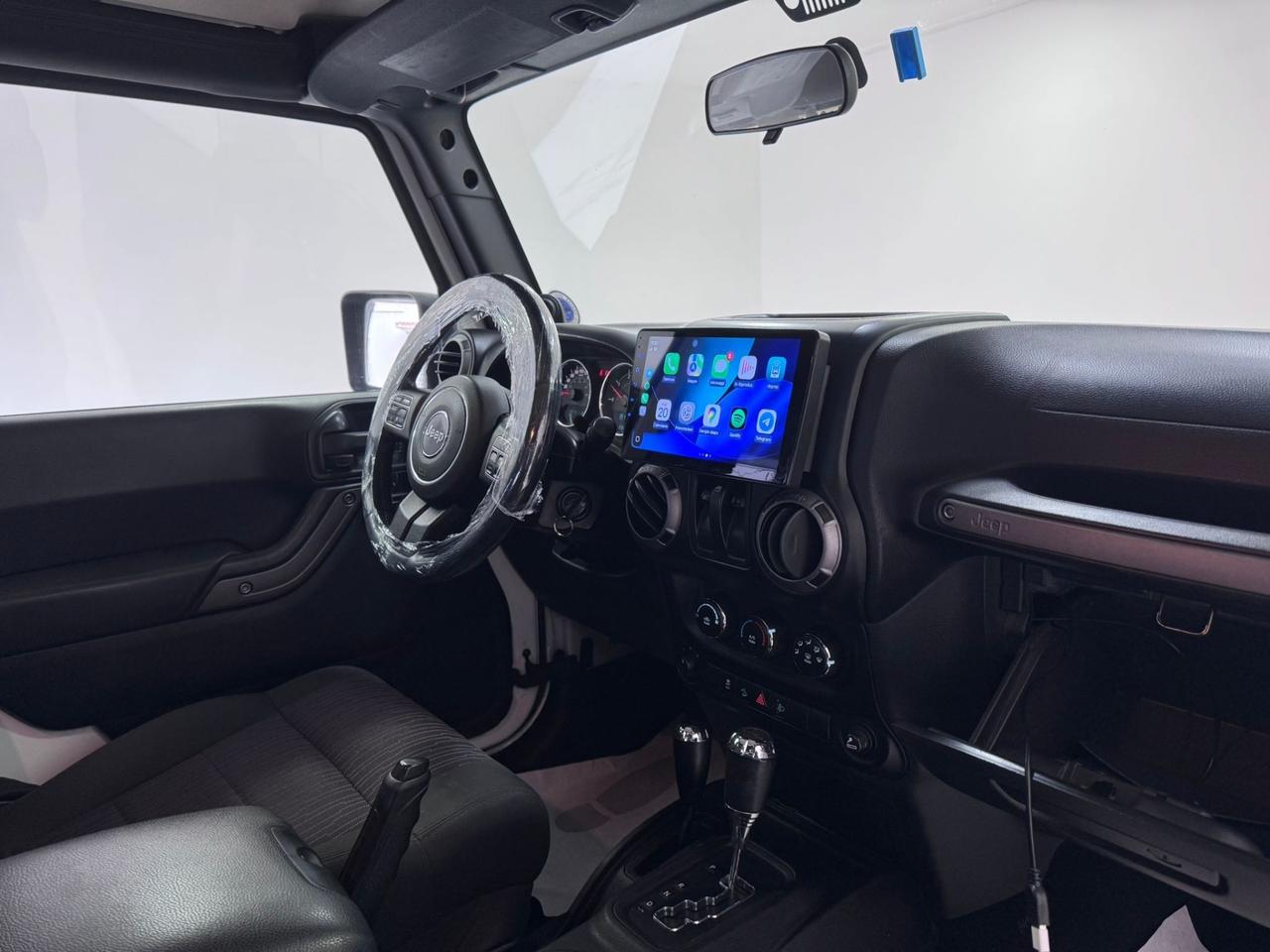 Jeep Wrangler 2.8 CRD DPF Sport Auto-2012