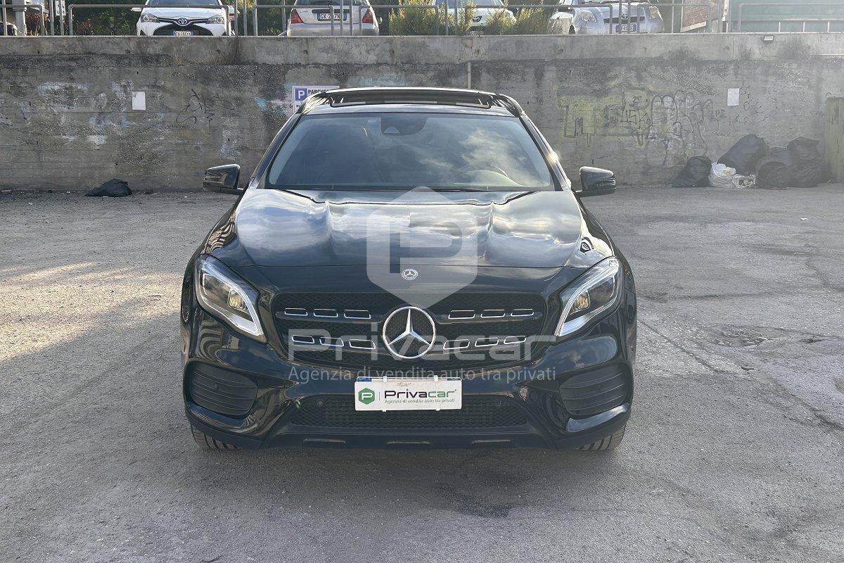 MERCEDES GLA 200 d Automatic Premium