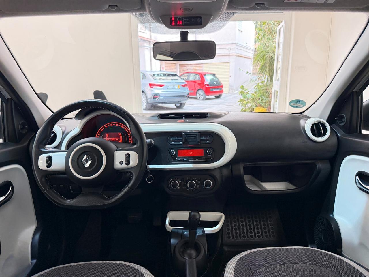 Renault Twingo SCe EDC Limited Intense