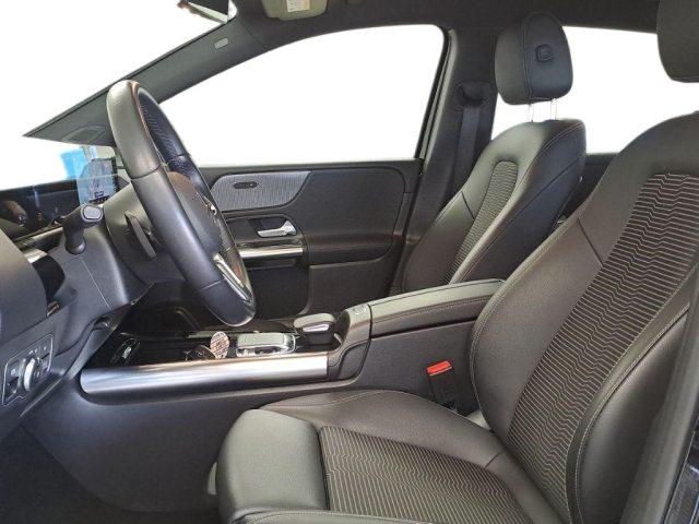 MERCEDES-BENZ B 180 d Automatic