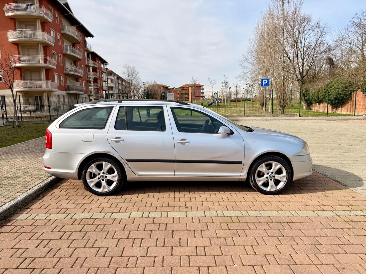 Skoda Octavia 2.0 TDI F.AP. Wagon Elegance