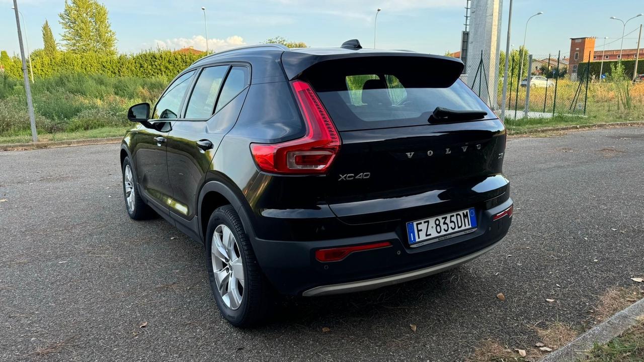 Volvo XC40 D3 Momentum