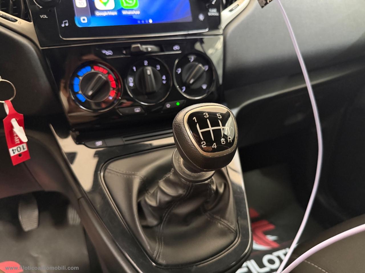 LANCIA Ypsilon 1.0 FireFly 5p.S&S Hybryd Gold BENZINA IBRIDA| USATO GARANTITO