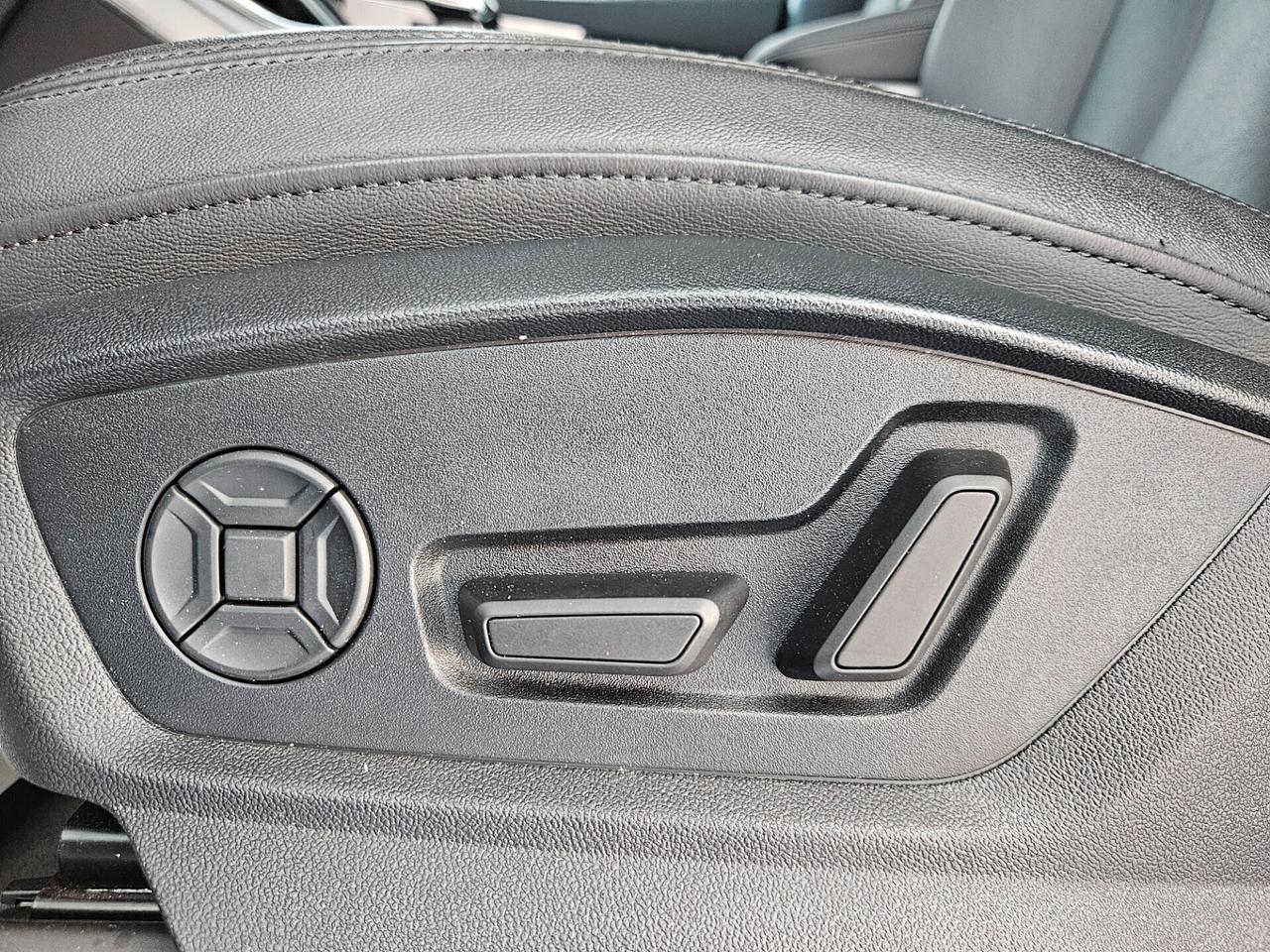 Audi Q7 45 3.0 TDI MHEV quattro tiptronic 7 POSTI