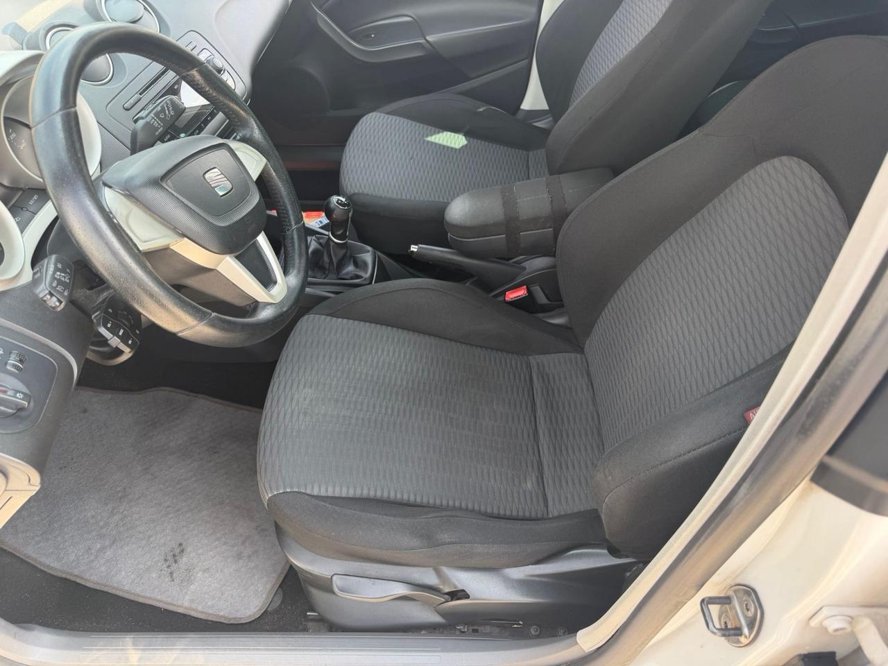 Seat Ibiza 1.6 TDI 105CV CR DPF 5p. Sport neopatentati