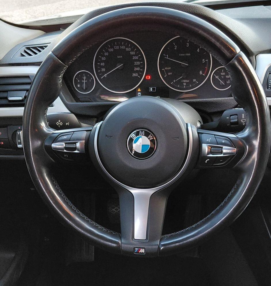 Bmw 318 318d Touring Msport - 2014