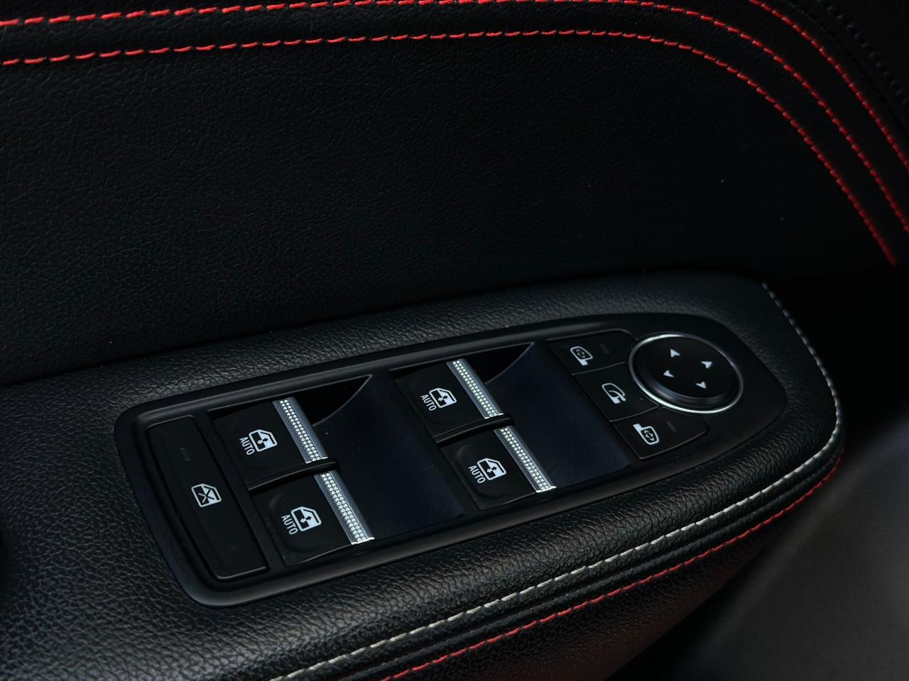 Renault Arkana Hybrid E-Tech 145 CV R.S. Line
