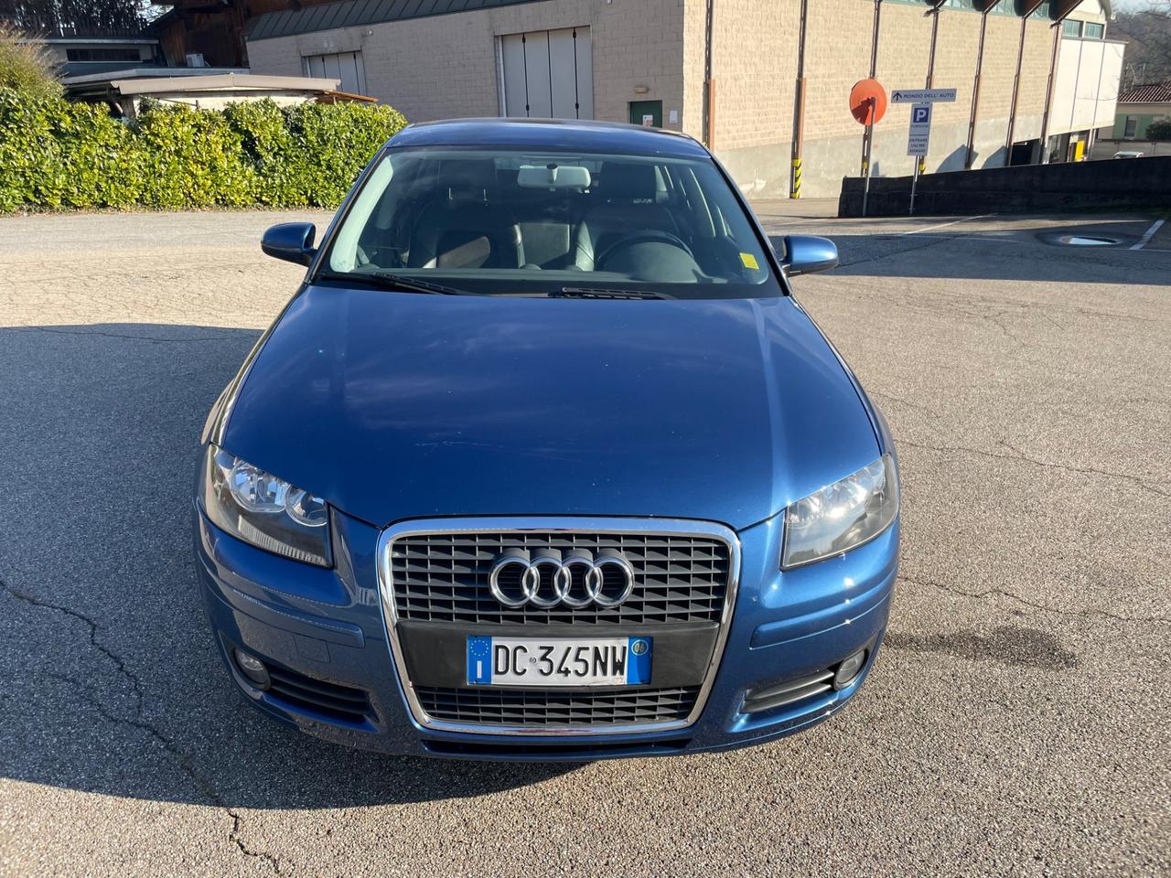 Audi A3 SPB 2.0 16V FSI tiptronic Ambition