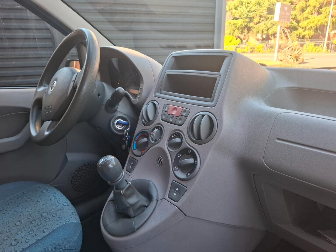 Fiat Panda 1.1 Active ok neopatentati