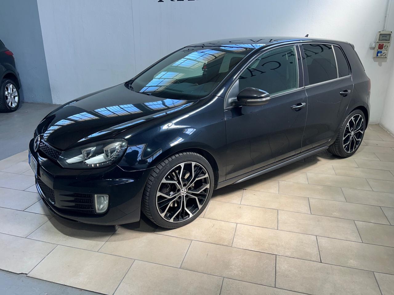 Volkswagen Golf GDI