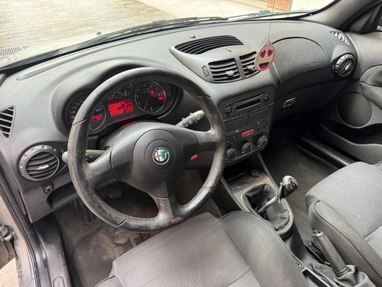 ALFA ROMEO 147 1.6 16V TS 5 porte Distincite GPL