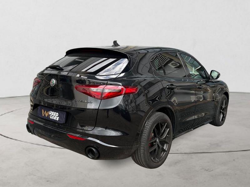 Alfa Romeo Stelvio 2.2 Turbodiesel 210 CV AT8 Q4 Veloce