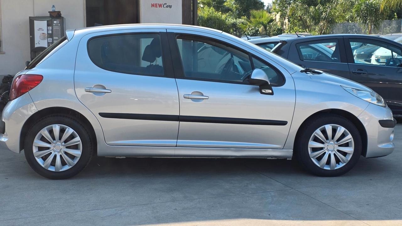 Peugeot 207 1.6 HDi 90CV 5p. XS