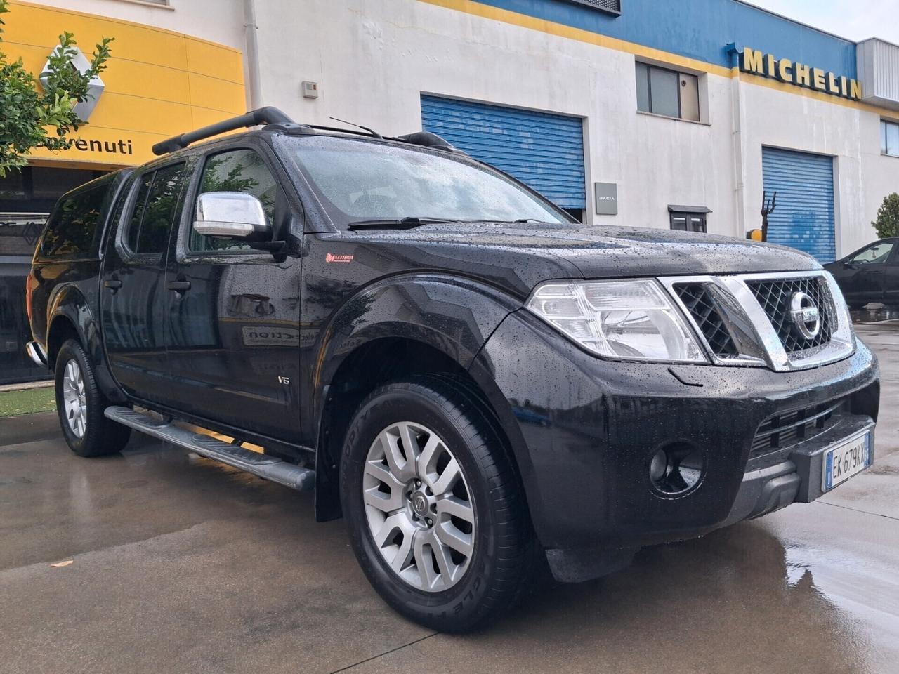 NISSAN Navara 3.000 dCi V6 231cv Km176.000