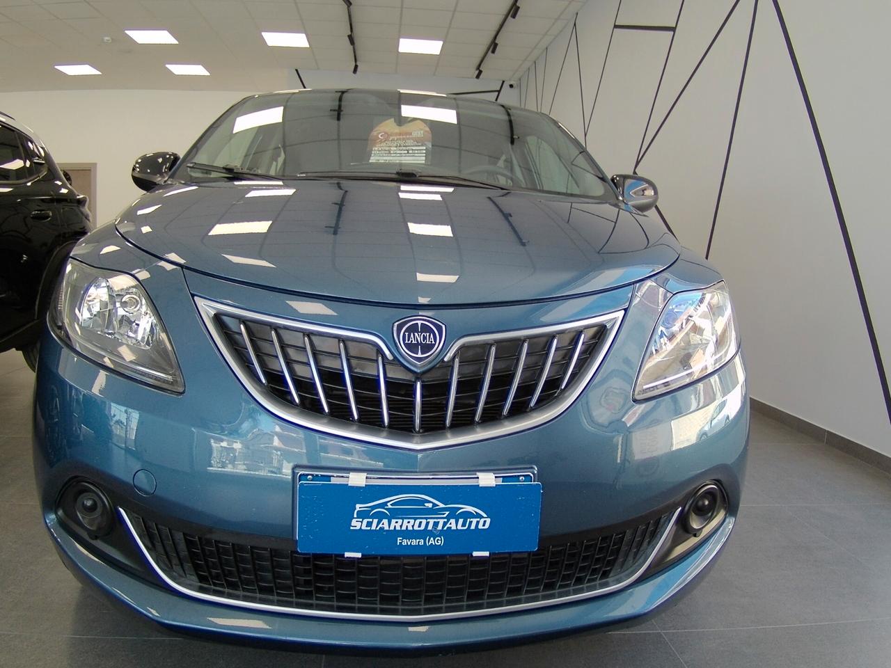 Lancia Ypsilon 1.0 FireFly 5 porte S&S BENZINA 2022 Silver