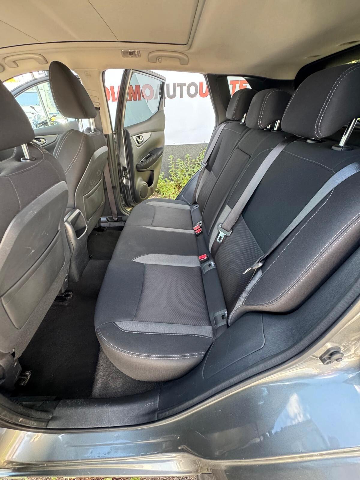 Nissan Qashqai 1.2 DIG-T N-Connecta
