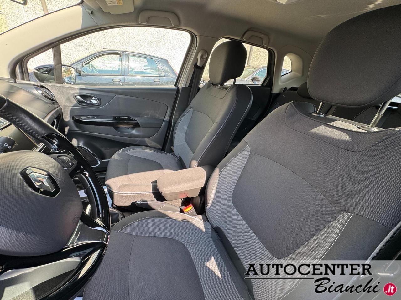 Renault Captur 1.5 dci Intens (energy r-link) 110cv