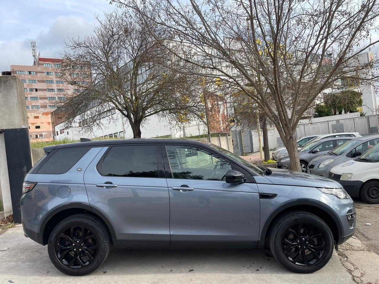 Land Rover Discovery KM. 99.000! Sport 2.0 TD4 150 CV HSE