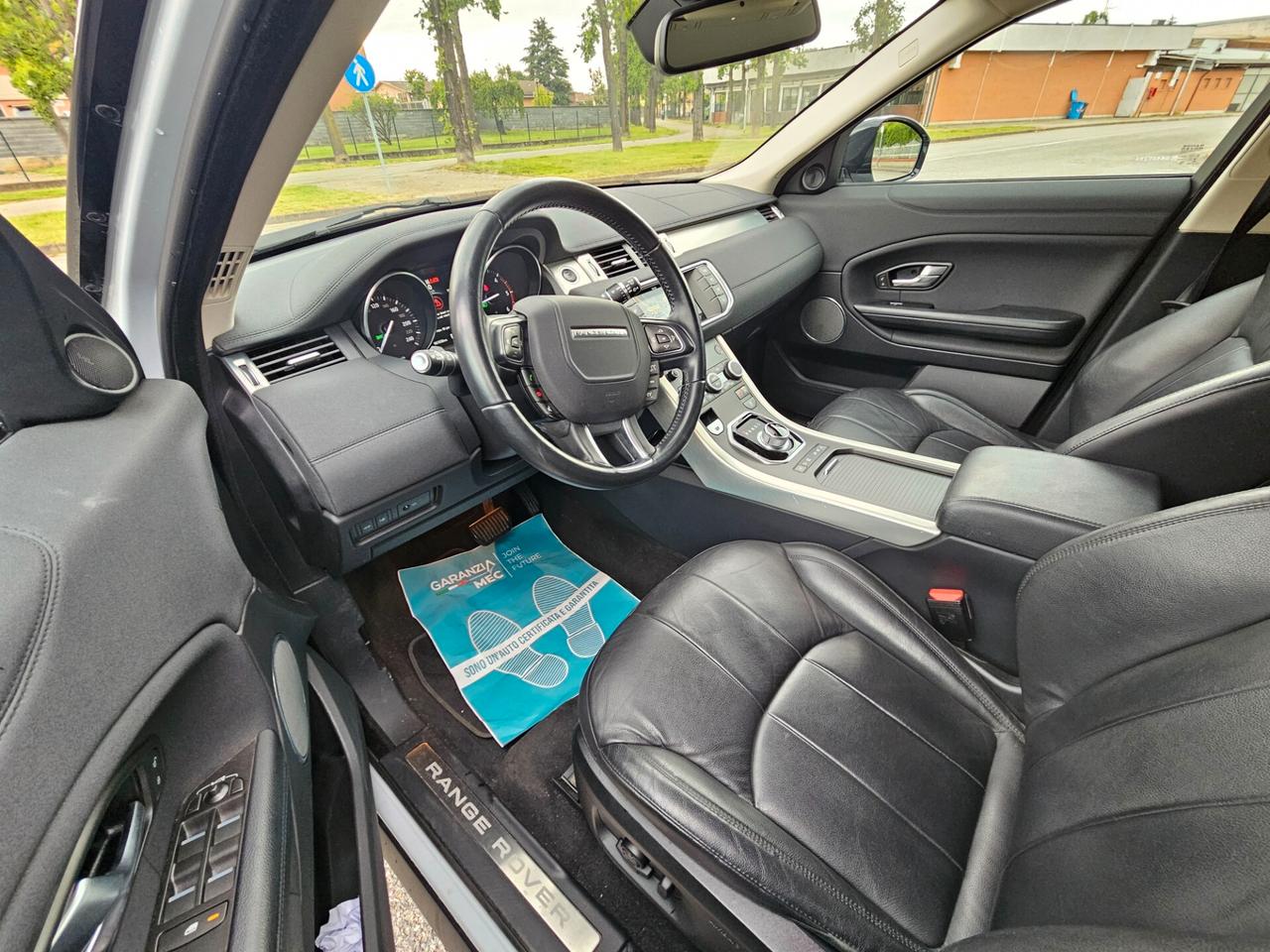 Land Rover Evoque 2.0d automatica 60.000km