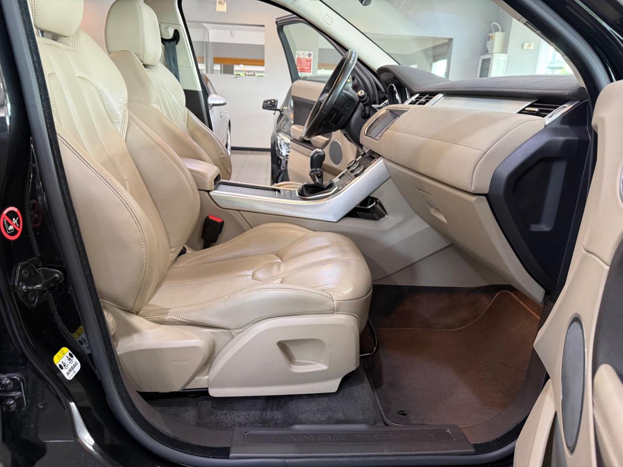 Land Rover Range Evoque 2.2 TD4 5p. Pure Tech Pack