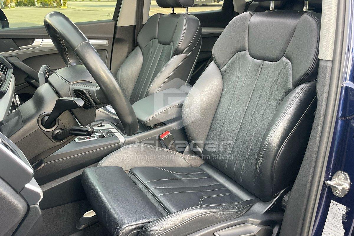 AUDI Q5 35 TDI quattro S tronic Business Sport