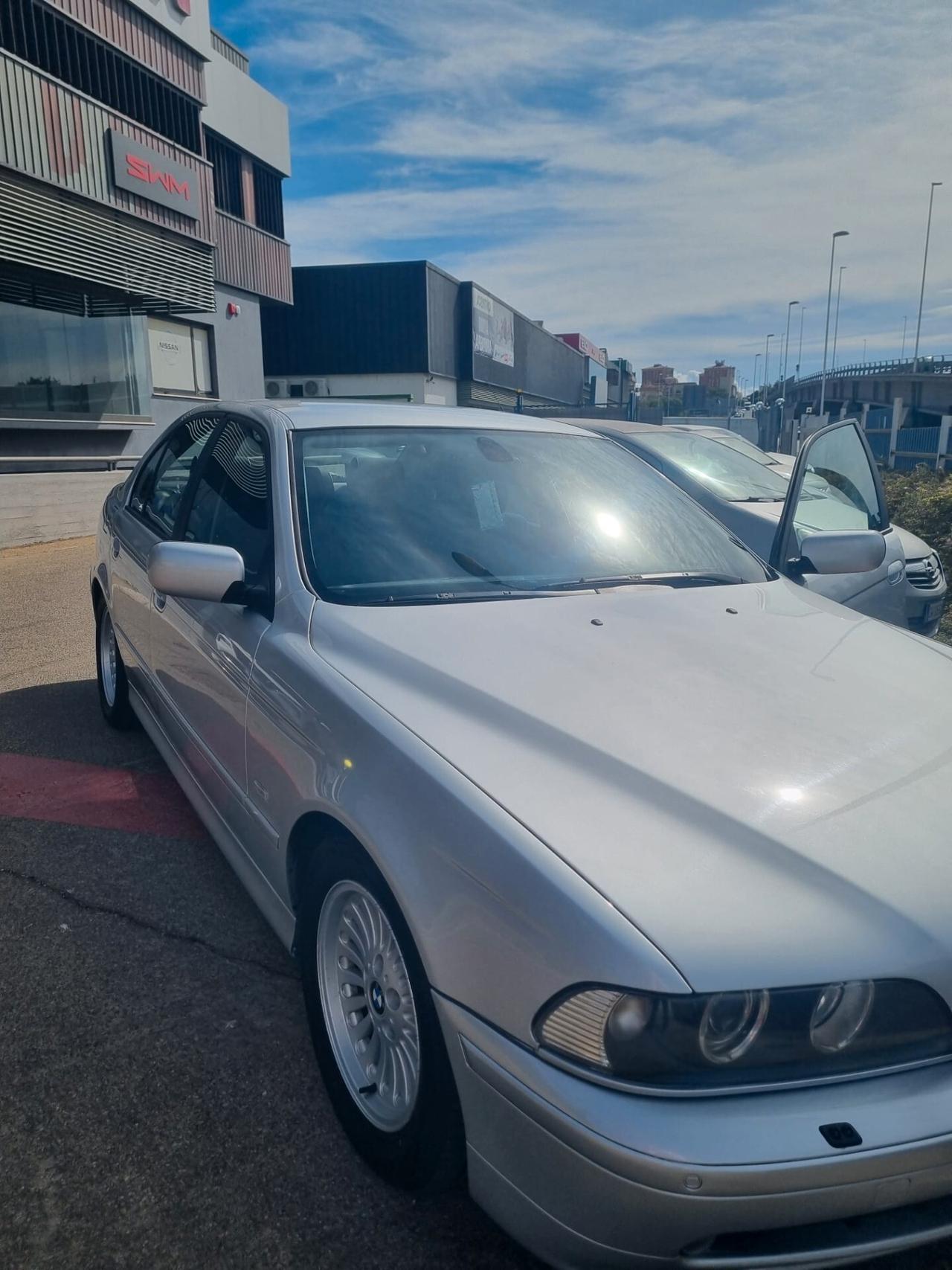 Bmw 530 530d 24V cat Attiva