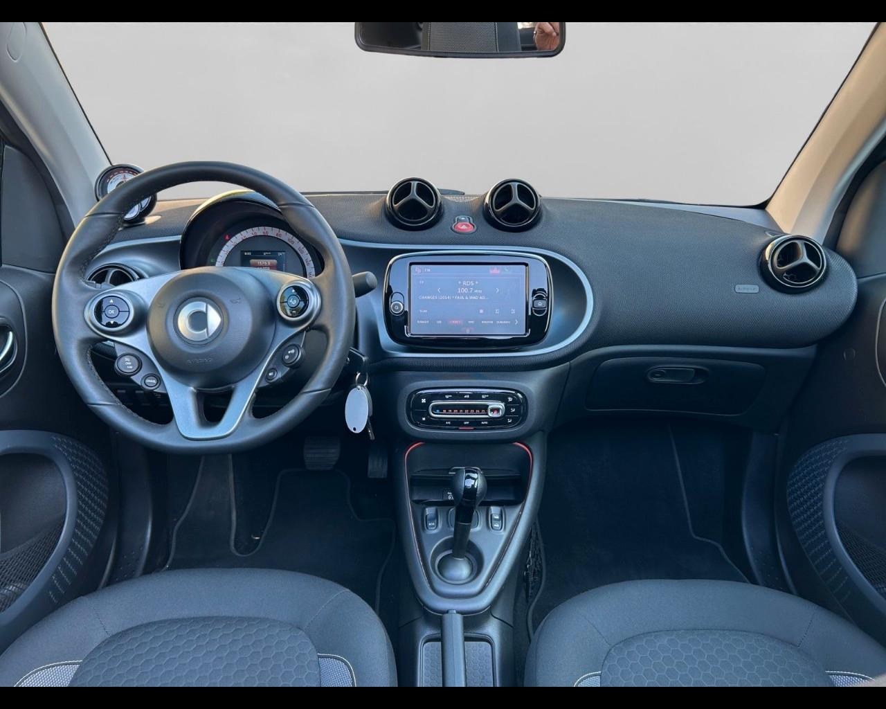 SMART Fortwo III 2020 Cabrio - Fortwo Cabrio eq Passion 4,6kW